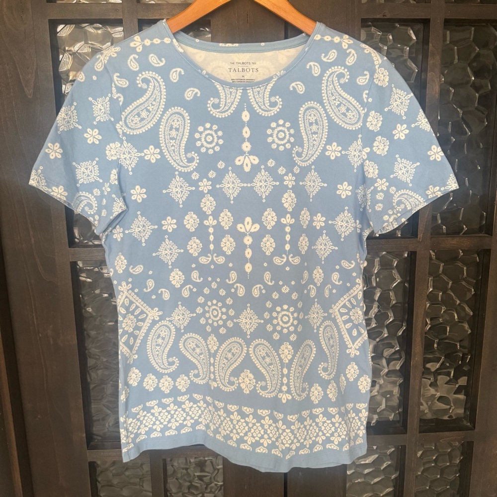Talbots Paisley Patterned top t-shirt blouse blue white short sleeve medium